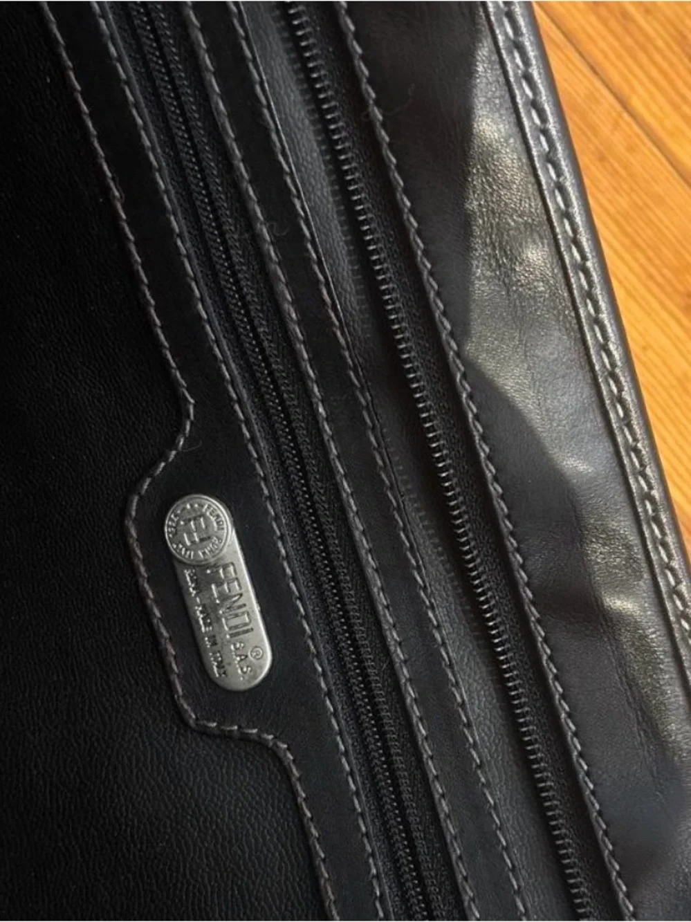 Fendi Black Round Logo Zip portfolio